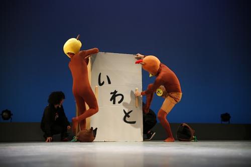 岩戸をこじ開けるリアルみやざき犬